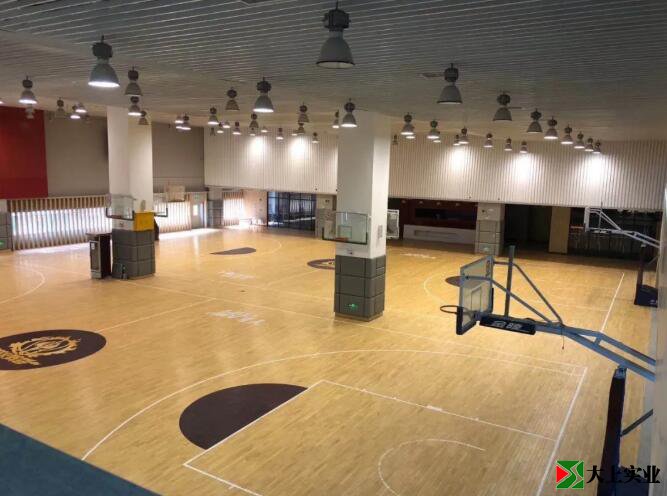 深圳市福田体育中心篮球场