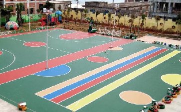 幼儿园硅PU篮球场+彩虹跑道